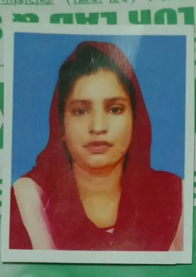 গোলাপি আক্তার তিশা 